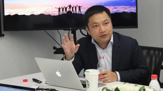 华米科技掌舵人黄汪：不怕失败的连续创业者
